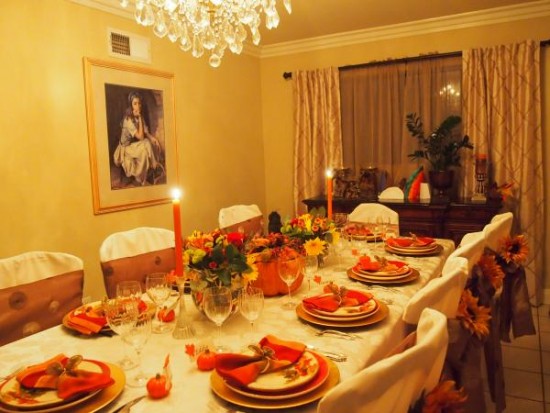 thanksgiving_table